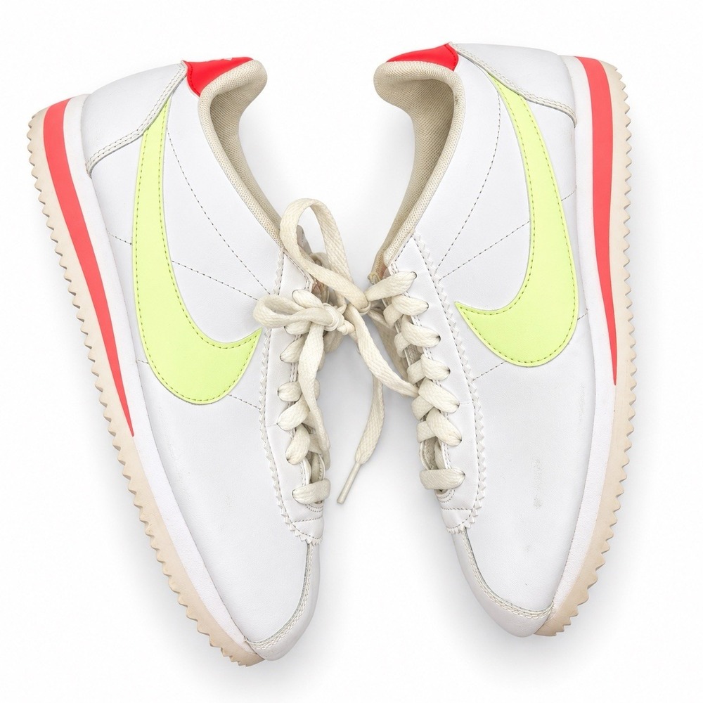 Nike Classic Cortez Sneakers Womens Size 8.5